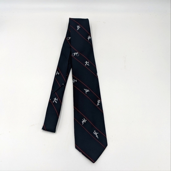 Geary's Chasing Cross Sport Olympic Necktie Tie - Picture 1 of 4